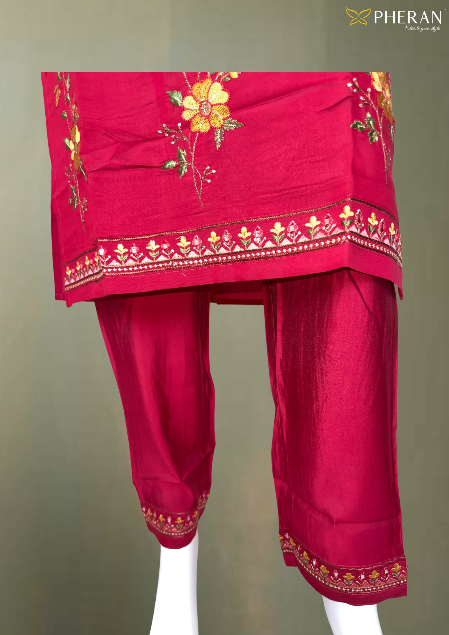 Pheran Premium Red Floral Embroidered Kurta Set (BO-SM-158-RN)