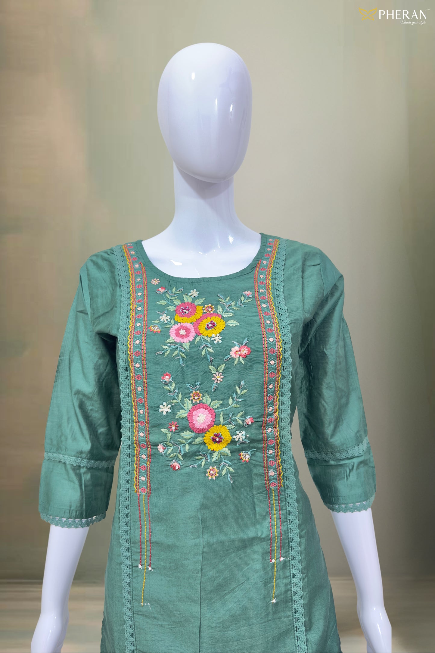 Pheran Verdant Green Embroidered Kurta Set with Dupatta (SV-KL75-GN)